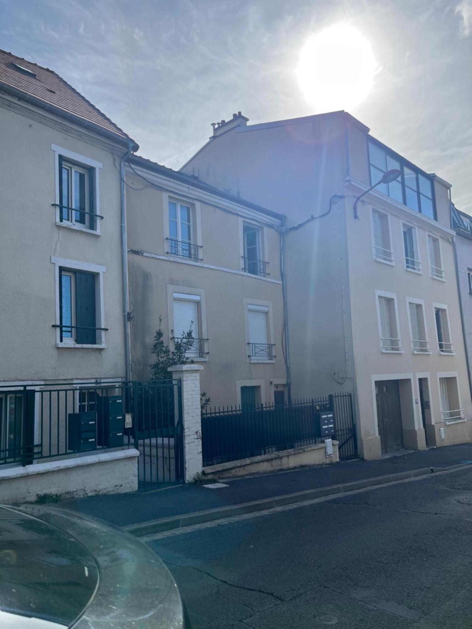 Escale Studio 21M Aeroport Cdg Parc Expo Asterix Gonesse Exterior photo